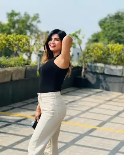 Call Girls Neemrana Cash On Delivery